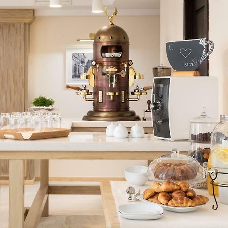 Family Hotel Anna Ρούσε Εξωτερικό φωτογραφία